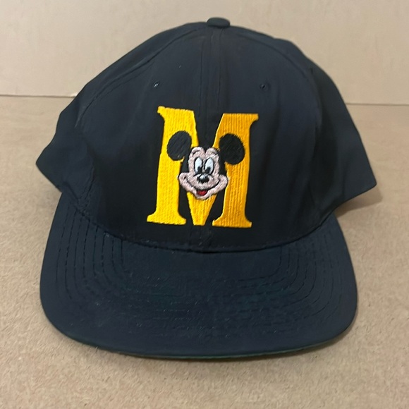 Mickey Mouse Cap ⬇️ - Picture 2 of 6